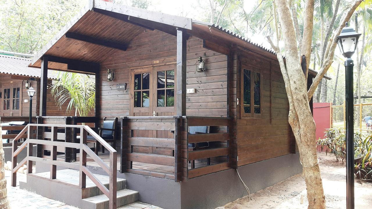 The Rainbows End Bed & Breakfast Madgaon Exterior photo